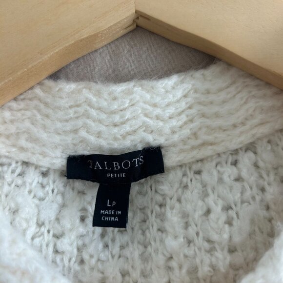 Cream Textured Knit Cardigan Sweater - Picture 4 of 11